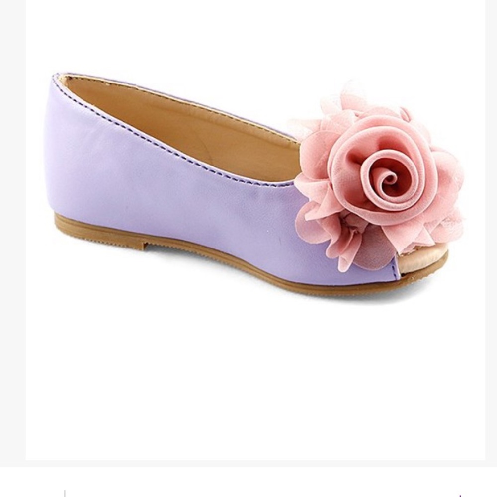 Layered Flower Peep-Toe Flat